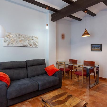 Cozy Apartment Near The Center, Torres De Serrano Valencia Bagian luar foto