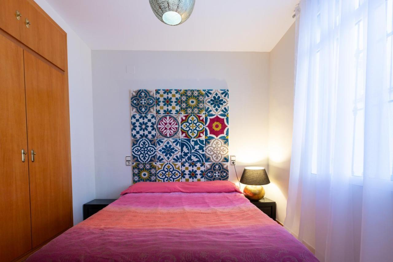 Cozy Apartment Near The Center, Torres De Serrano Valencia Bagian luar foto