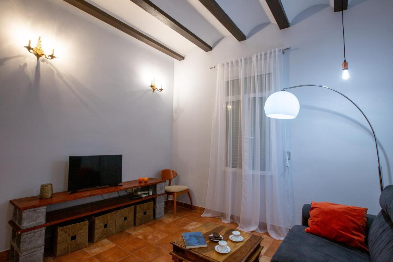 Cozy Apartment Near The Center, Torres De Serrano Valencia Bagian luar foto